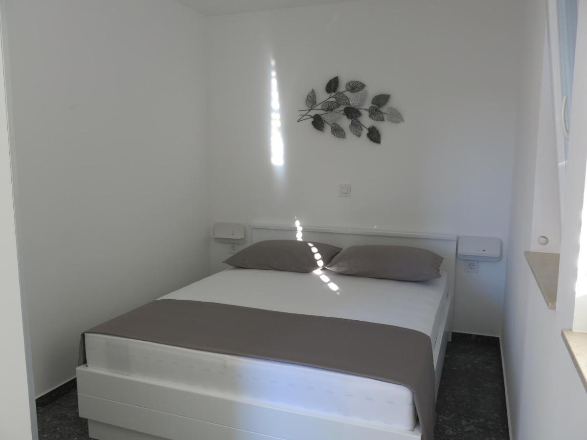 Apartments Rea Црес Екстер'єр фото