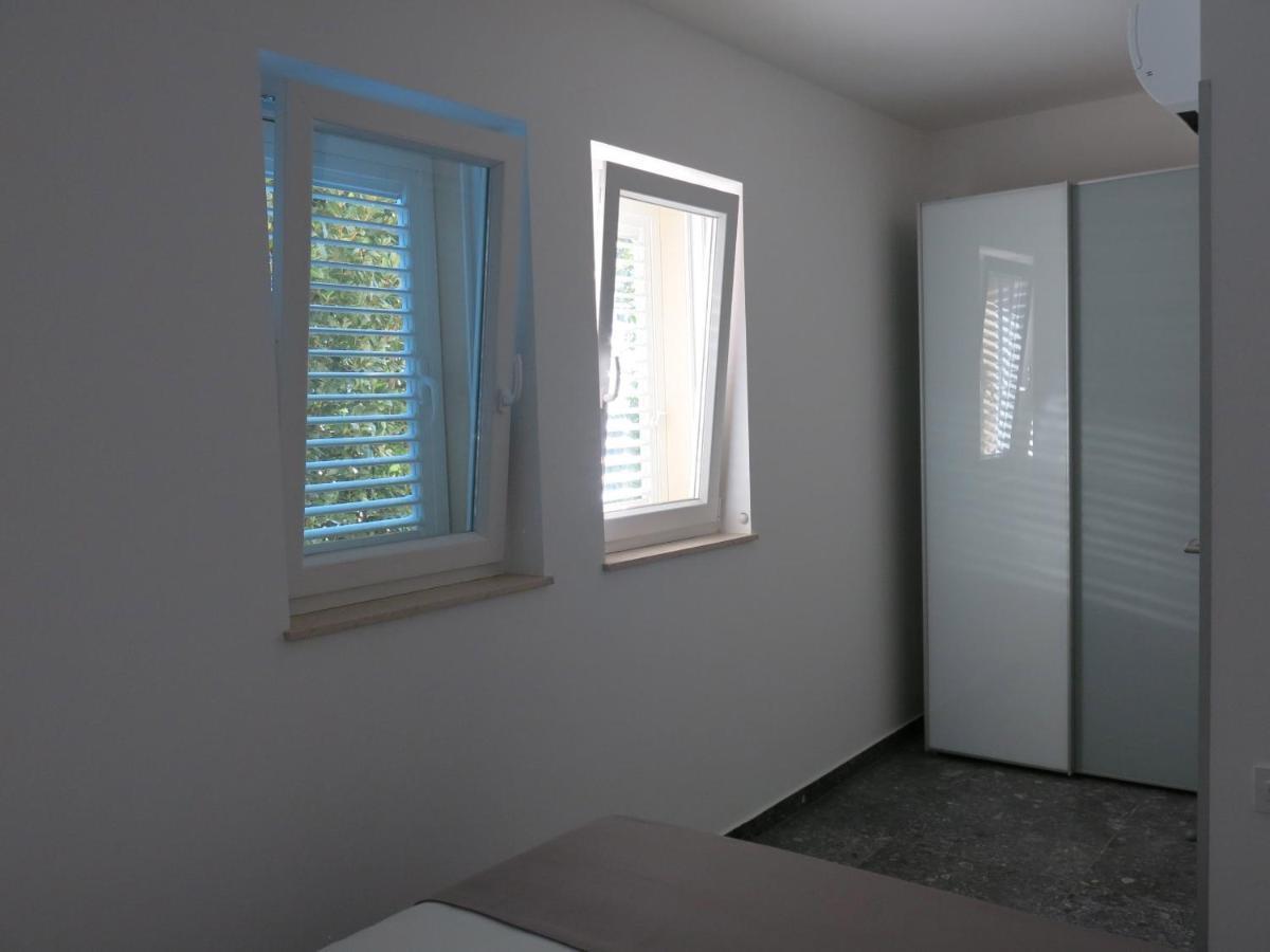 Apartments Rea Црес Екстер'єр фото