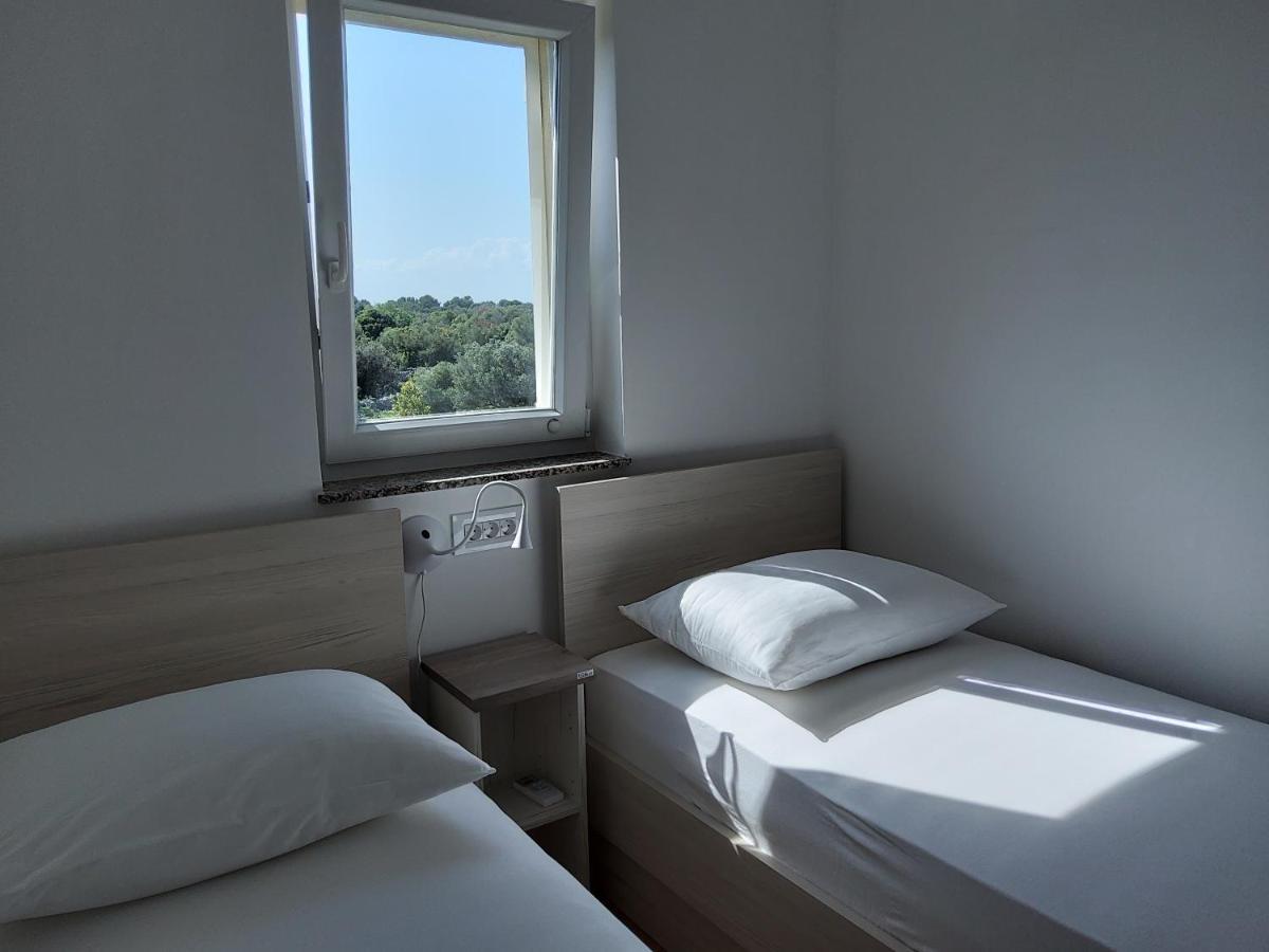 Apartments Rea Црес Екстер'єр фото