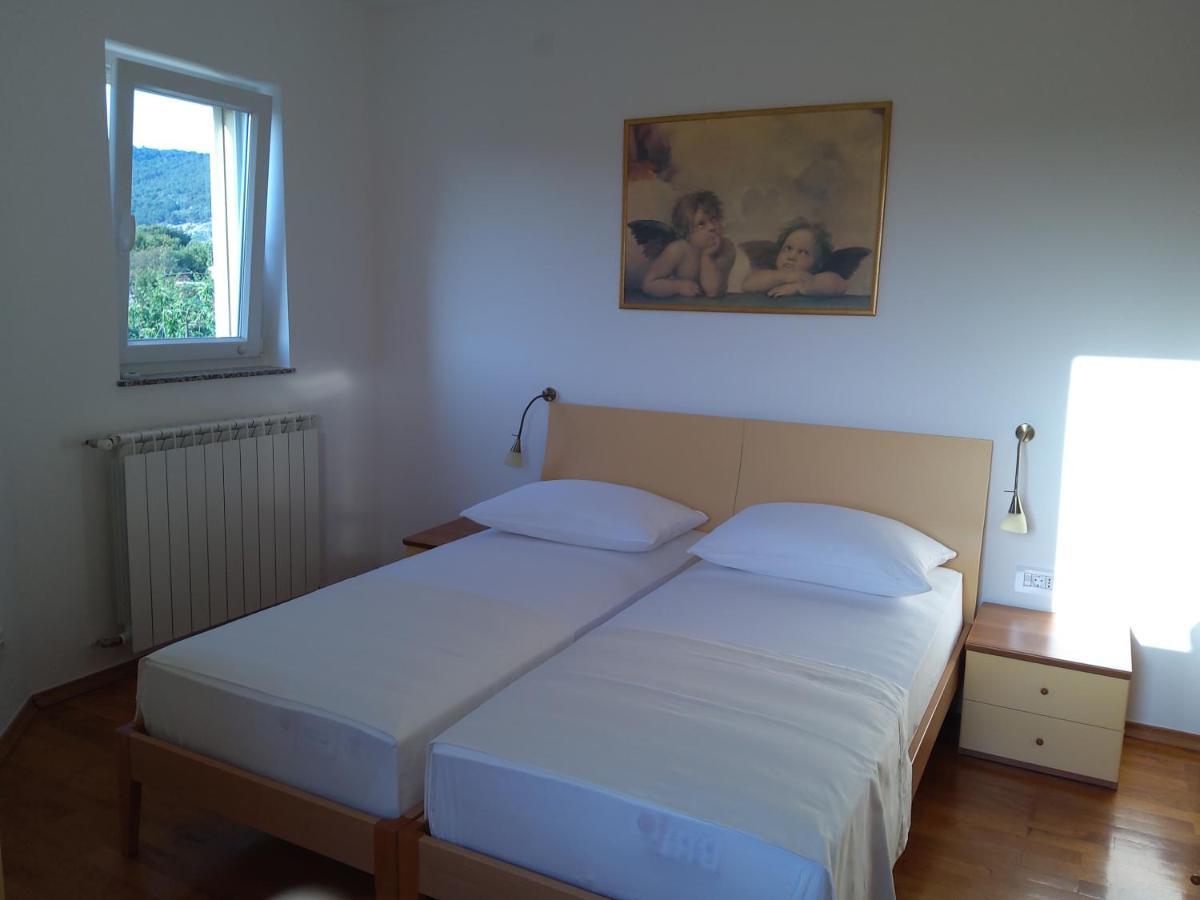 Apartments Rea Црес Екстер'єр фото